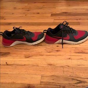 Men’s Nike metcon sneakers